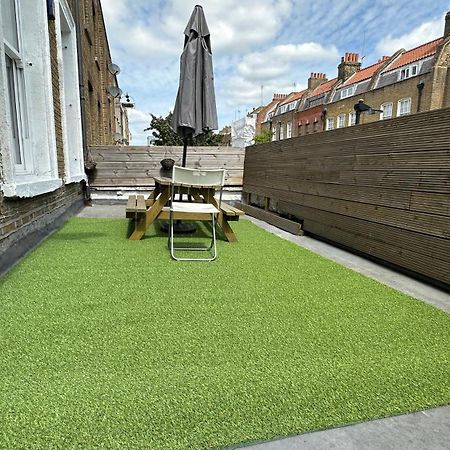 City Lodge Shadwell London Eksteriør billede