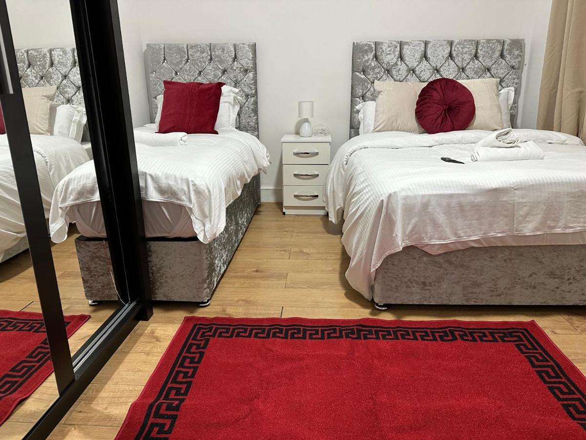 City Lodge Shadwell London Eksteriør billede