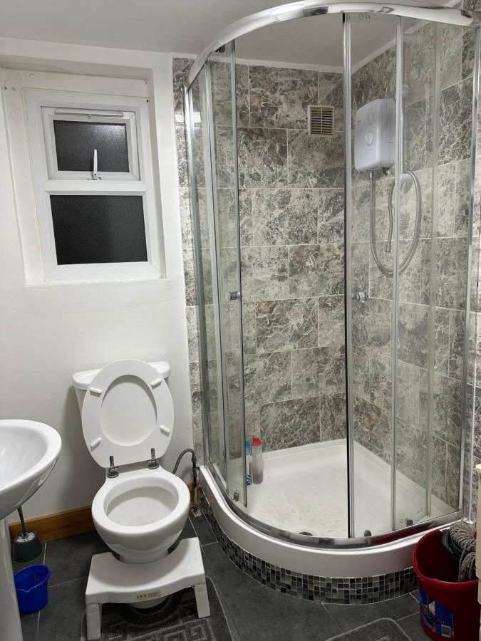 City Lodge Shadwell London Eksteriør billede