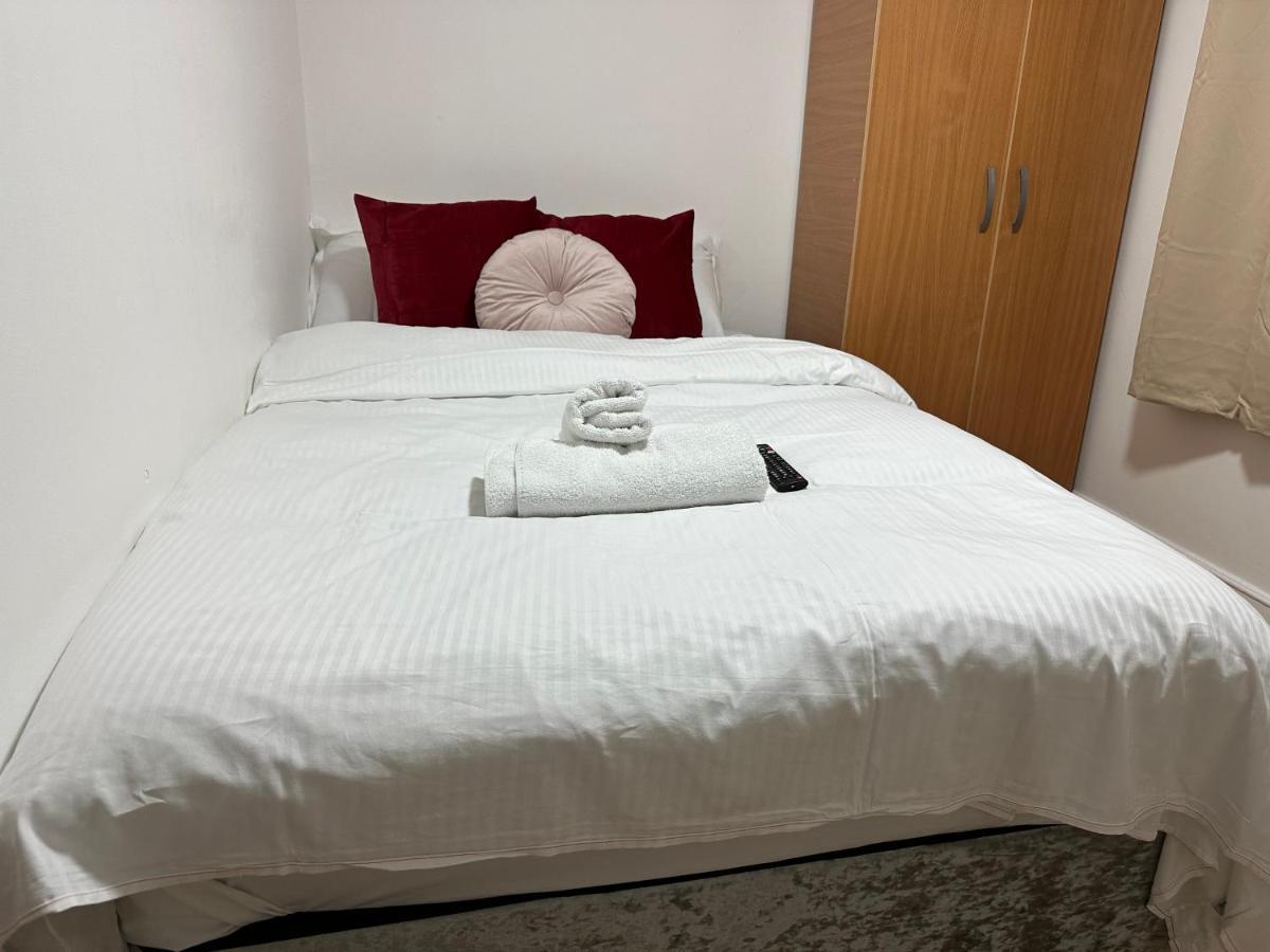 City Lodge Shadwell London Eksteriør billede